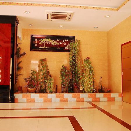 Jinyao Business Hotel Yiwu  Extérieur photo