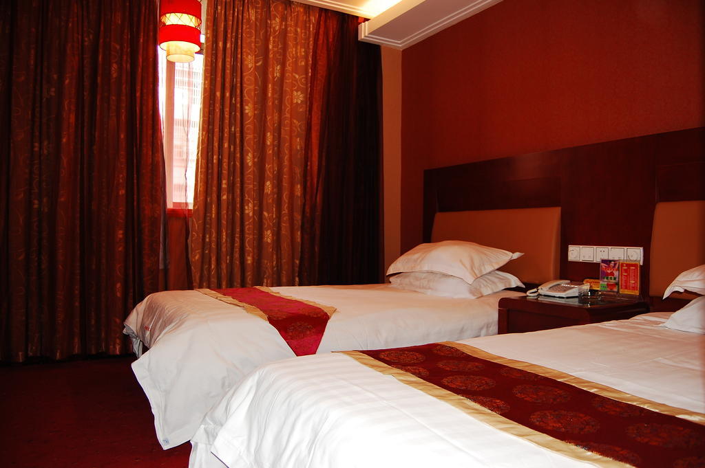Jinyao Business Hotel Yiwu  Chambre photo